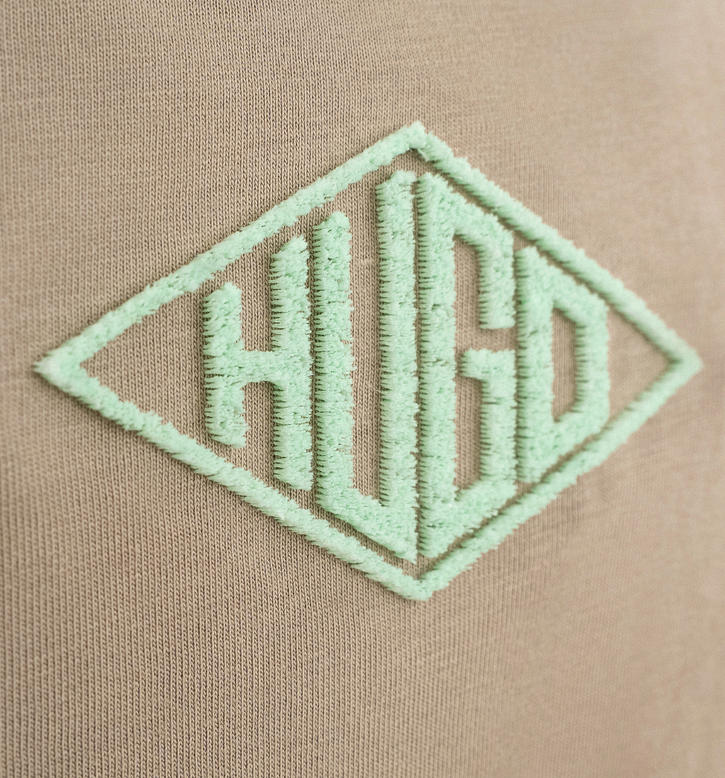 Camiseta Hugo