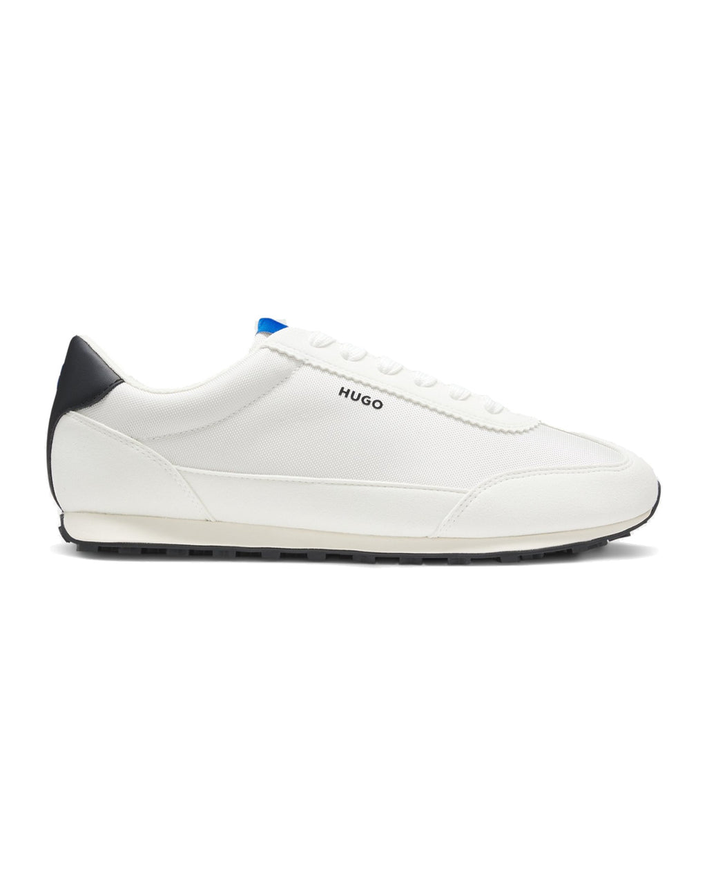 Tenis de tejido texturizado con detalle de estrella